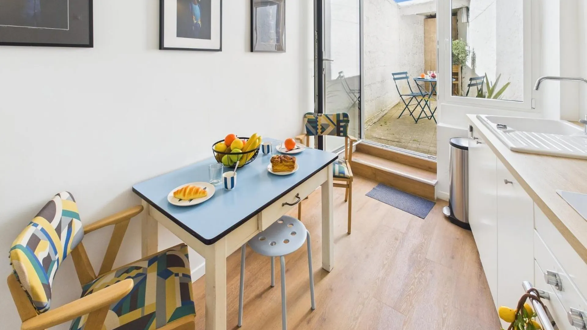 بيت للعطل -Cotten-Grand Duplex Vue Mer Au Coeur De كونكارنو